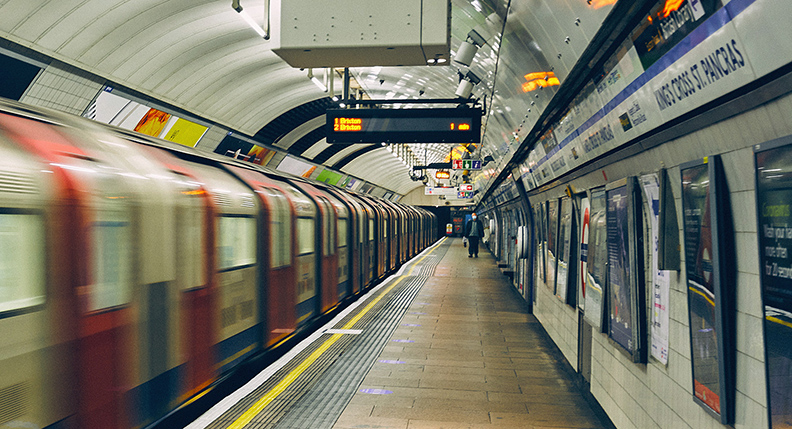 Getting Around London: Transportation Tips for Easy City Navigation