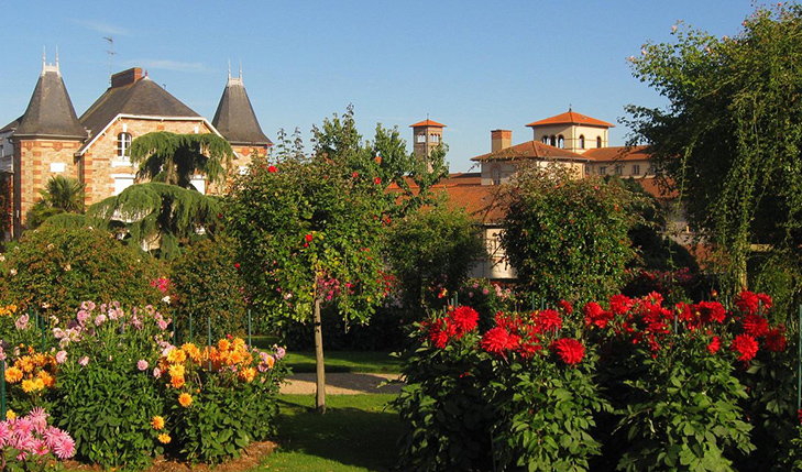 Top 5 Parks and Gardens in Rennes for Relaxing Afternoon Strolls