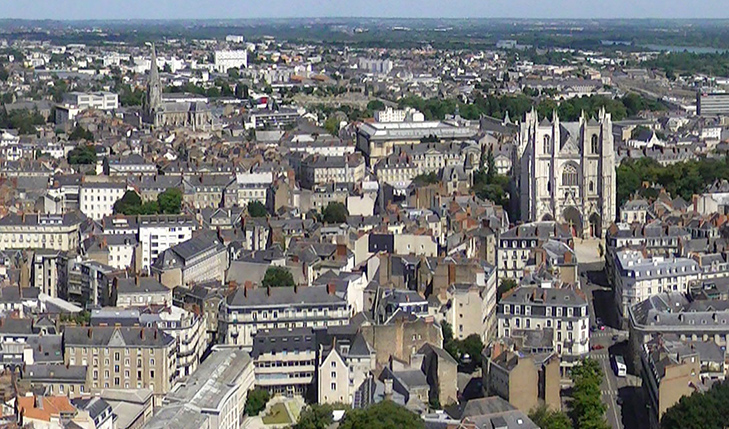 Discover Nantes by Foot: Guided Walking Tours You’ll Love